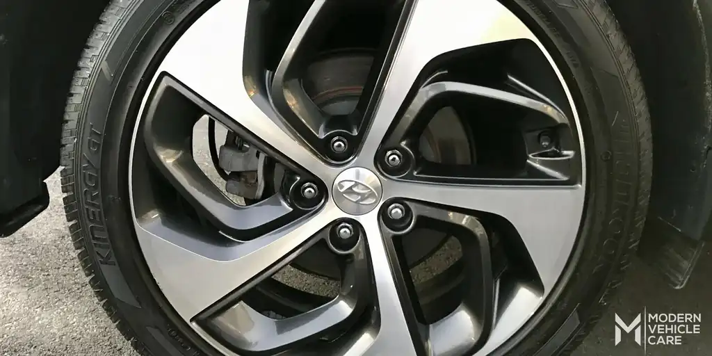 The same Hyundai alloy wheel cleaned